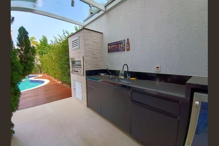 Casa de condomínio à venda com 600m², 4 quartos e 9 vagasVaranda