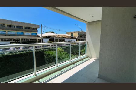 Varanda de apartamento à venda com 2 quartos, 74m² em Barra da Tijuca, Rio de Janeiro