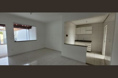 sala de casa para alugar com 2 quartos, 96m² em Marajoara, Betim