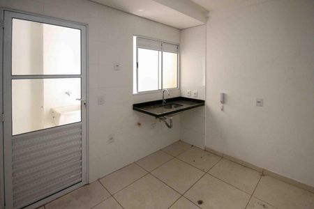 Sala/Cozinha de apartamento para alugar com 2 quartos, 34m² em Cidade Mãe do Céu, São Paulo