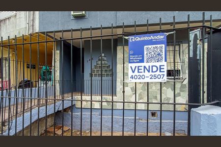 Casa à venda com 115m², 4 quartos e 3 vagas Casa à venda com 115m², 4 quartos e 3 vagasPlaca