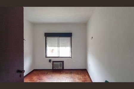 Casa à venda com 115m², 4 quartos e 3 vagas Casa à venda com 115m², 4 quartos e 3 vagasSuite