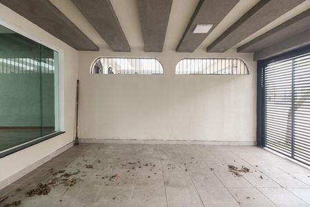 Casa para alugar com 350m², 3 quartos e 4 vagasGaragem