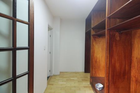 Casa para alugar com 350m², 3 quartos e 4 vagasSuíte