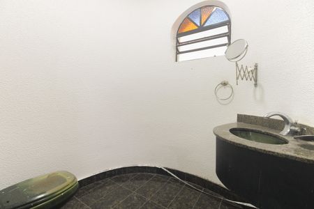 Casa para alugar com 350m², 3 quartos e 4 vagasLavabo