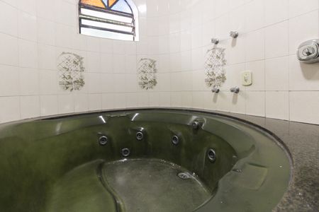 Casa para alugar com 350m², 3 quartos e 4 vagasBanheiro da Suíte