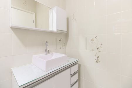 Casa para alugar com 350m², 3 quartos e 4 vagasBanheiro Social