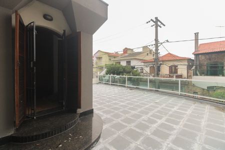 Casa para alugar com 350m², 3 quartos e 4 vagasSuíte - Varanda