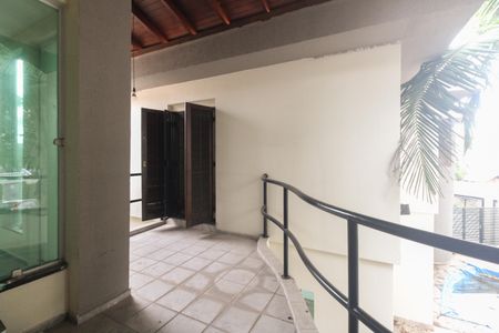 Casa para alugar com 350m², 3 quartos e 4 vagasQuarto 2 - Varanda