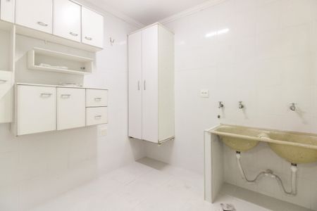 Casa para alugar com 350m², 3 quartos e 4 vagasÁrea de Serviço