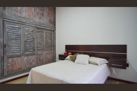 Casa à venda com 546m², 4 quartos e 9 vagasQuarto 4