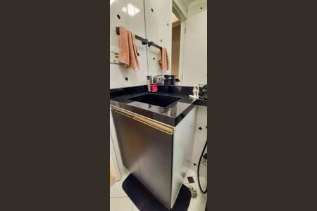 Apartamento para alugar com 68m², 3 quartos e 1 vagaBanheiro