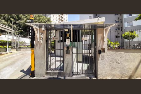 Apartamento para alugar com 68m², 3 quartos e 1 vagaFachada e portaria