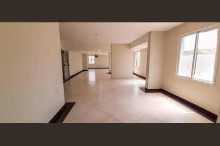 Apartamento para alugar com 68m², 3 quartos e 1 vagaÁrea comum