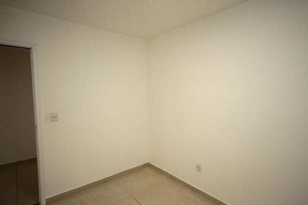 Quarto de apartamento para alugar com 2 quartos, 42m² em Vila Alpina, São Paulo