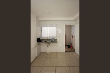 Sala e Cozinha de apartamento para alugar com 2 quartos, 42m² em Vila Alpina, São Paulo