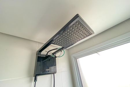 Apartamento à venda com 56m², 2 quartos e 1 vaga Apartamento à venda com 56m², 2 quartos e 1 vagaBanheiro Social