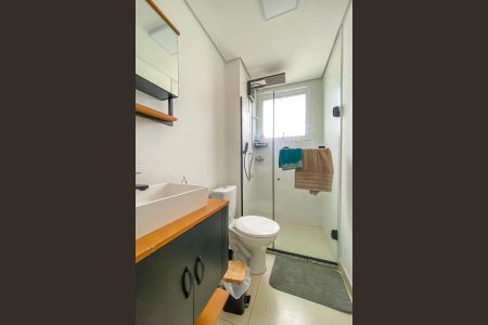 Apartamento à venda com 56m², 2 quartos e 1 vaga Apartamento à venda com 56m², 2 quartos e 1 vagaBanheiro Social