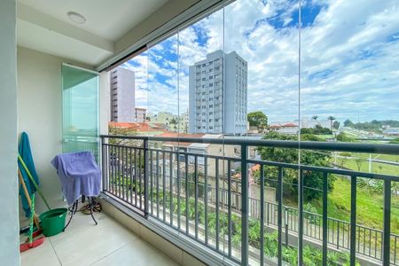 Apartamento à venda com 56m², 2 quartos e 1 vaga Apartamento à venda com 56m², 2 quartos e 1 vagaVaranda