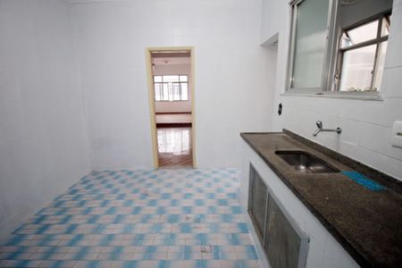 Apartamento para alugar com 91m², 2 quartos e 1 vagaCozinha