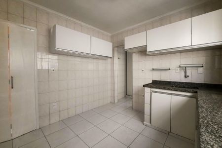 Apartamento para alugar com 55m², 2 quartos e 1 vaga Apartamento para alugar com 55m², 2 quartos e 1 vagaCozinha