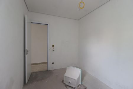 Quarto de apartamento à venda com 2 quartos, 90m² em Jardim Santo Antônio, Santo André