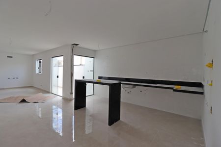 Apartamento à venda com 90m², 2 quartos e 2 vagasCozinha