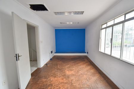 Casa para alugar com 214m², 3 quartos e 2 vagas Casa para alugar com 214m², 3 quartos e 2 vagasQuarto 1