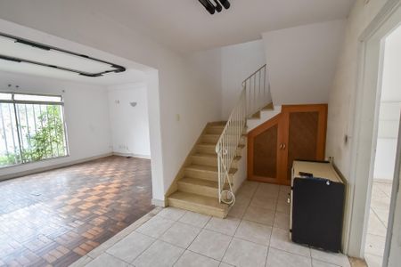 Hall de casa à venda com 3 quartos, 214m² em Vila Mariana, São Paulo