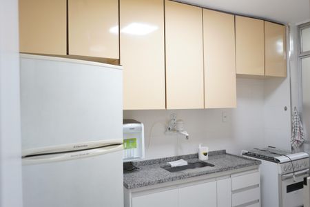 Apartamento à venda com 57m², 2 quartos e 1 vagaCozinha