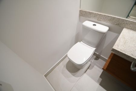Lavabo de apartamento para alugar com 1 quarto, 55m² em Nova Campinas, Campinas
