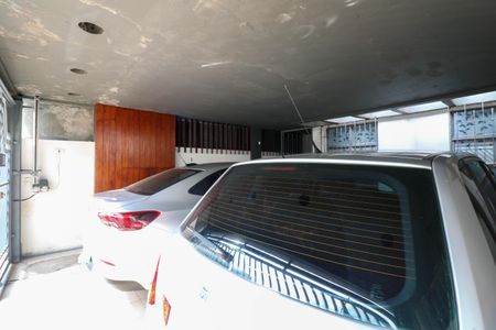 Garagem de casa à venda com 5 quartos, 180m² em Santo Amaro, São Paulo