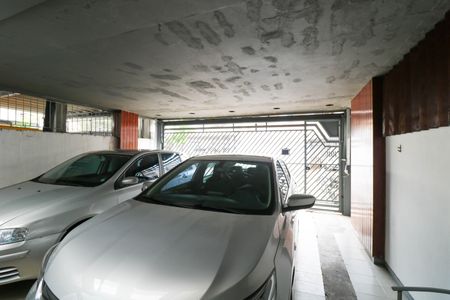 Casa à venda com 180m², 5 quartos e 2 vagasGaragem