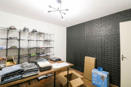 Casa à venda com 180m², 5 quartos e 2 vagasEdícula