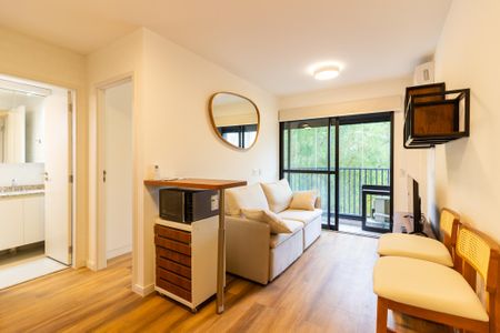 Sala/Cozinha de apartamento para alugar com 1 quarto, 34m² em Vila Madalena, São Paulo