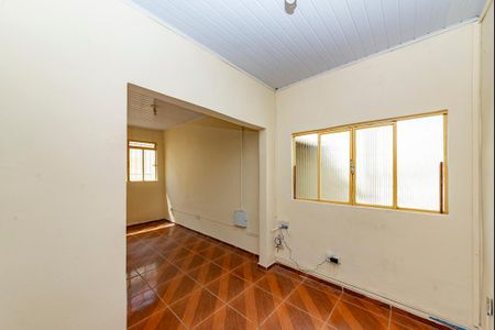 Sala de casa para alugar com 2 quartos, 360m² em Salgado Filho, Belo Horizonte