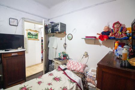 Casa à venda com 300m², 3 quartos e 2 vagas Casa à venda com 300m², 3 quartos e 2 vagasQuarto 2