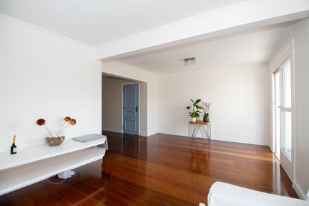 Sala de Estar de apartamento à venda com 3 quartos, 102m² em Alto de Pinheiros, São Paulo