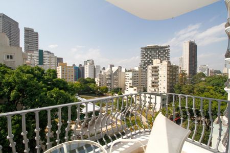 Varanda de apartamento à venda com 3 quartos, 102m² em Alto de Pinheiros, São Paulo