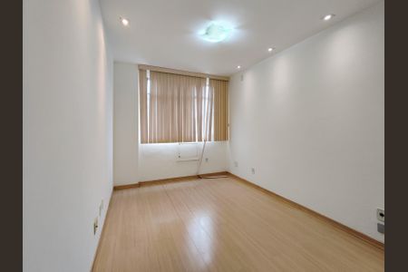Sala de apartamento para alugar com 1 quarto, 60m² em Vila Isabel, Rio de Janeiro