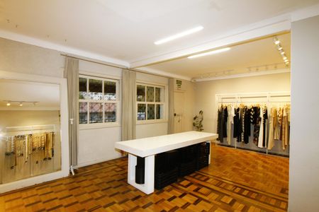 Casa para alugar com 3 quartos, 300m² em Prado, Belo Horizonte