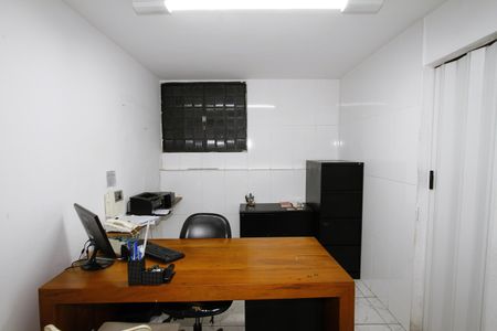 Casa para alugar com 3 quartos, 300m² em Prado, Belo Horizonte