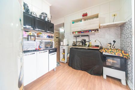 Apartamento à venda com 56m², 2 quartos e 2 vagas Apartamento à venda com 56m², 2 quartos e 2 vagasCozinha