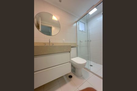 Apartamento à venda com 142m², 3 quartos e 2 vagas Apartamento à venda com 142m², 3 quartos e 2 vagasBanheiro Suíte 1