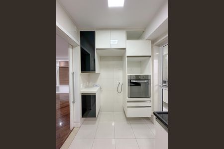 Apartamento à venda com 142m², 3 quartos e 2 vagas Apartamento à venda com 142m², 3 quartos e 2 vagasCozinha