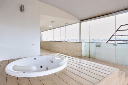 Apartamento para alugar com 150m², 1 quarto e 2 vagasBanheira de Hidromassagem