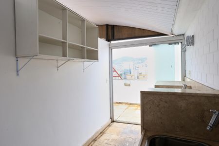 Apartamento para alugar com 150m², 1 quarto e 2 vagasLavanderia