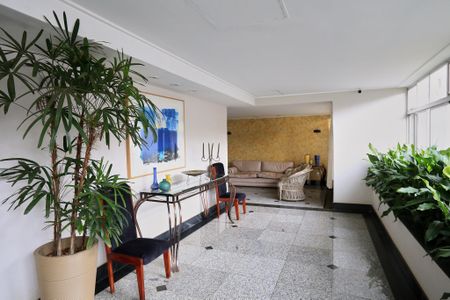 Apartamento para alugar com 150m², 1 quarto e 2 vagasHall