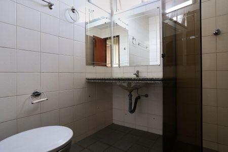 Apartamento para alugar com 150m², 1 quarto e 2 vagasBanheiro da Suíte