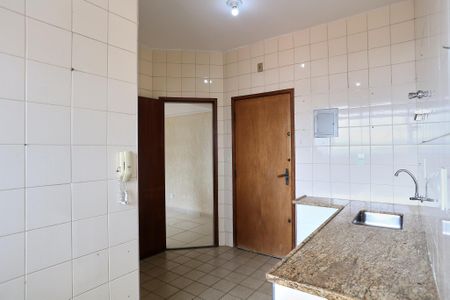 Apartamento para alugar com 150m², 1 quarto e 2 vagasCozinha e Área de Serviço